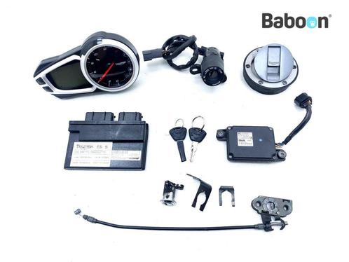 Contactslot Set met Immobiliser Triumph Street Triple R 675, Motoren, Onderdelen | Overige, Gebruikt, Verzenden
