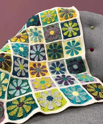 Haakpakket Retro Daisy Baby Blanket beschikbaar voor biedingen
