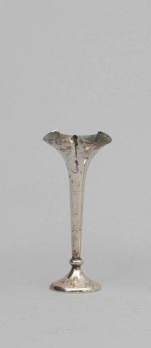 2e gehalte zilveren bloemen vaasje - Nederland - Kandelaar -, Antiek en Kunst, Antiek | Goud en Zilver