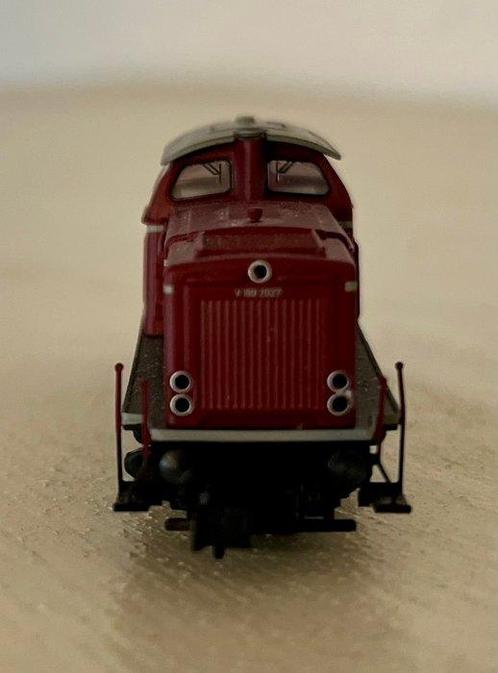 Minitrix N - 16124 - Modeltrein locomotief (1) - V100 - DB, Hobby en Vrije tijd, Modeltreinen | N-Spoor
