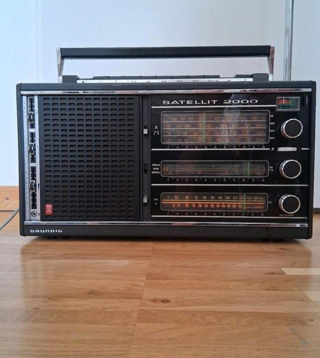 Grundig - Satellite 2000 Wereldradio, Audio, Tv en Foto, Radio's