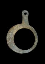 Europese Bronstijd Brons Ringvormige hanger (Zonder