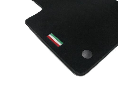 Mattenset voor Fiat Hybrid 500 2020-2024 | Italiaanse vlag, Auto diversen, Tuning en Styling