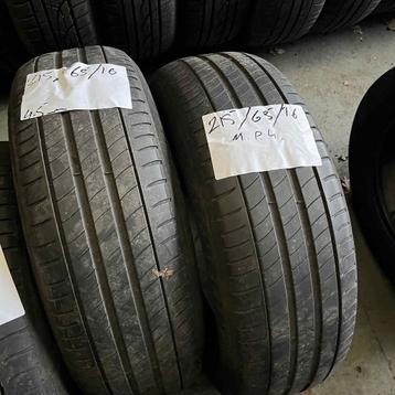 2 x Michelin Primacy 4 215-65-16 Zomerbanden 4,5mm beschikbaar voor biedingen