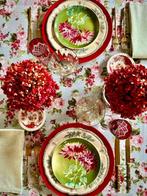 Tafelkleed met Victoriaanse bloemenprint voor grote tafels.