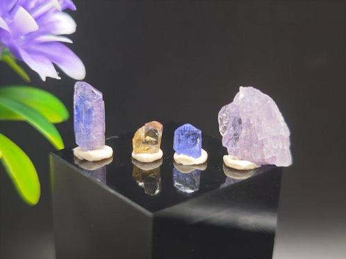 Set van 9,95 ct ruwe tanzaniet-kristallen! Verschillende, Verzamelen, Mineralen en Fossielen