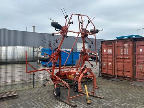 Verkocht | Kuhn GF6301 MH | schudder (Voorraad machines), Zakelijke goederen, Agrarisch | Werktuigen, Ophalen of Verzenden