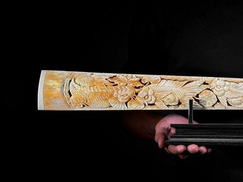 Geen minimumbiedprijs - Prachtige grote gesneden stoof met, Antiek en Kunst, Kunst | Designobjecten
