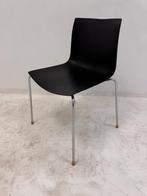 Arper Catifa 46 4-poot stoel zwart design, Zakelijke goederen, Kantoor en Winkelinrichting | Kantoormeubilair en Inrichting, Vergader- of Presentatieruimte