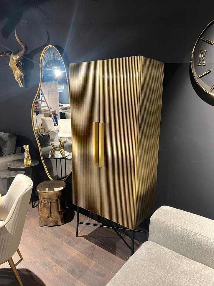 kast ironville van Richmond interiors, Huis en Inrichting, Kasten | Kledingkasten, 25 tot 50 cm, Met deur(en), Met plank(en), Zo goed als nieuw