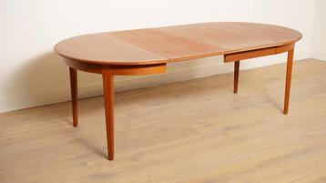 Vintage ronde eettafel | Teak | Uitschuifbaar beschikbaar voor biedingen