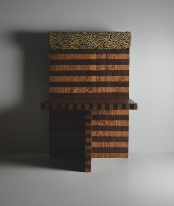 Studio Greca - Fauteuil - Ettore, moderne ode - Hout,, Antiek en Kunst, Kunst | Designobjecten