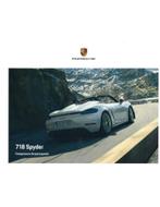 2020 PORSCHE 718 SPYDER HARDCOVER BROCHURE RUSSISCH, Boeken, Auto's | Folders en Tijdschriften, Nieuw, Porsche, Author