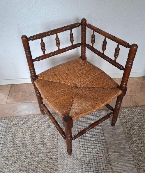 Bijzetstoel - Hout eiken - Oud Hollandse hoekstoel, Antiek en Kunst, Curiosa en Brocante