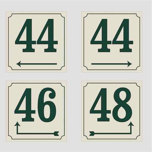 House number with arrow 16x16cm, Verzamelen, Merken en Reclamevoorwerpen, Verzenden