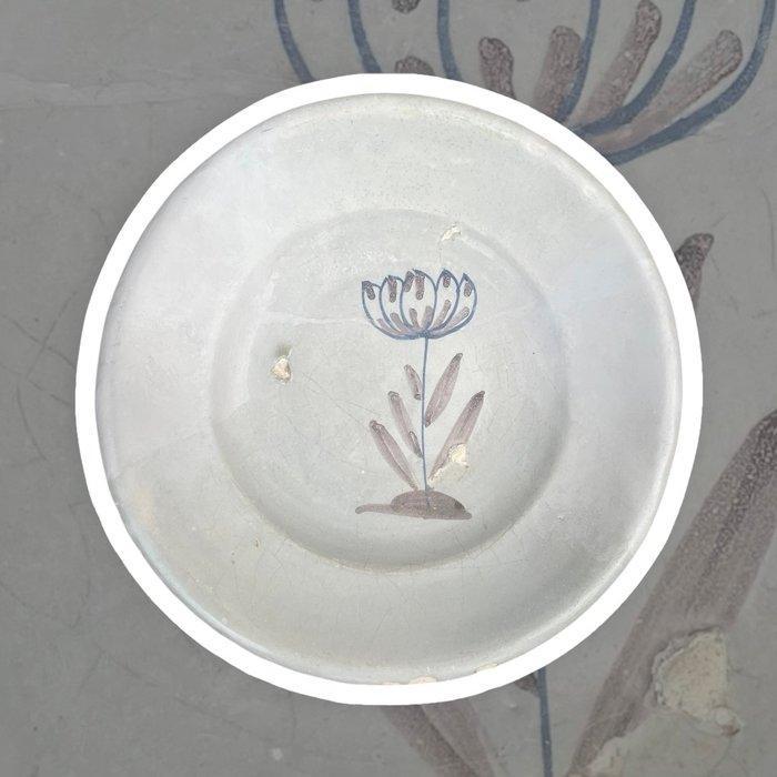 Majolica Bord - 3.8 cm - Majolica wit met bloem, Antiek en Kunst, Antiek | Overige Antiek