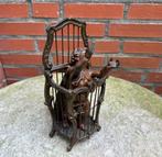 Beeld, Staande Putto - 24 cm - Zinklegering, Antiek en Kunst, Antiek | Keramiek en Aardewerk