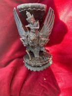 Houten standbeeld van Garuda - Bali - Indonesië  (Zonder
