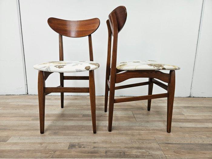 Eetkamerstoel - Teak, Textiel - Twee vintage stoelen uit de, Antiek en Kunst, Kunst | Designobjecten