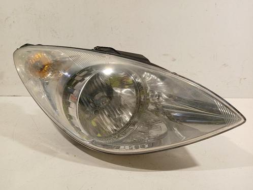 Koplamp rechts Hyundai i20 I 1.2 921024P000, Auto-onderdelen, Verlichting, ARN erkend, Stiba lid, Erkend duurzaam, Gebruikt, Herkomst onderdeel bekend