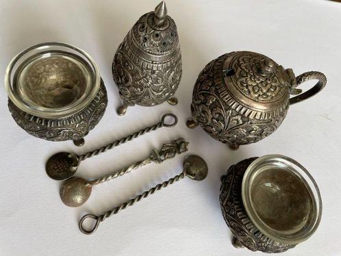 Peper- en zoutstel (7) - Zilver - 19e eeuw, Anglo-Indisch, Antiek en Kunst, Antiek | Goud en Zilver