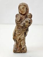 sculptuur, Sculpted Mary with child - 17 cm - Steen, Antiek en Kunst