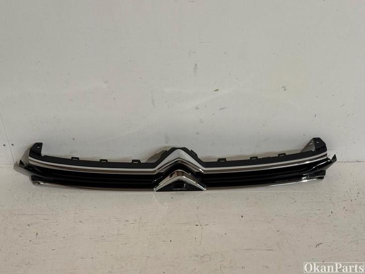 Citroen C5 X Grille 9839735180, Auto-onderdelen, Carrosserie en Plaatwerk, Gebruikt, Voor, Ophalen