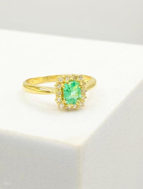 Zonder Minimumprijs - Ring - 14 karaat Geel goud Smaragd -, Sieraden, Tassen en Uiterlijk, Ringen
