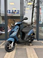 Piaggio Zip IGET E5 brom | Nieuwstaat! | Custom | Garantie, Ophalen, Gebruikt, Maximaal 45 km/u, Zip
