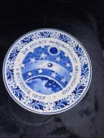 De Porceleyne Fles, Delft - Wandbord - Biscuit porselein -, Antiek en Kunst