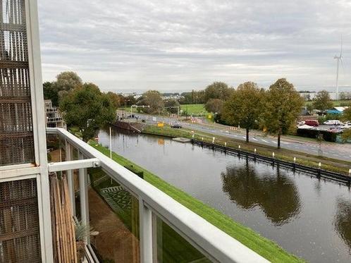 Te huur Appartement  Voorburg 2 kamers, Vlietwijck 122, Huizen en Kamers, Huizen te huur, Direct bij eigenaar, C, Zuid-Holland