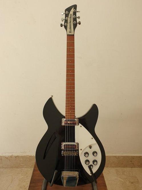 Rickenbacker - 335 - - Elektrische gitaar - 1967, Muziek en Instrumenten, Snaarinstrumenten | Gitaren | Akoestisch
