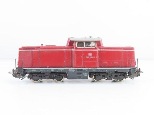 Märklin H0 - 3072 - Diesellocomotief (1) - BR 212 - DB, Hobby en Vrije tijd, Modeltreinen | H0