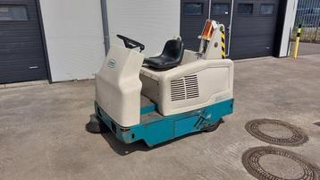 Veegmachine, Tennant, 6200, 2001 beschikbaar voor biedingen