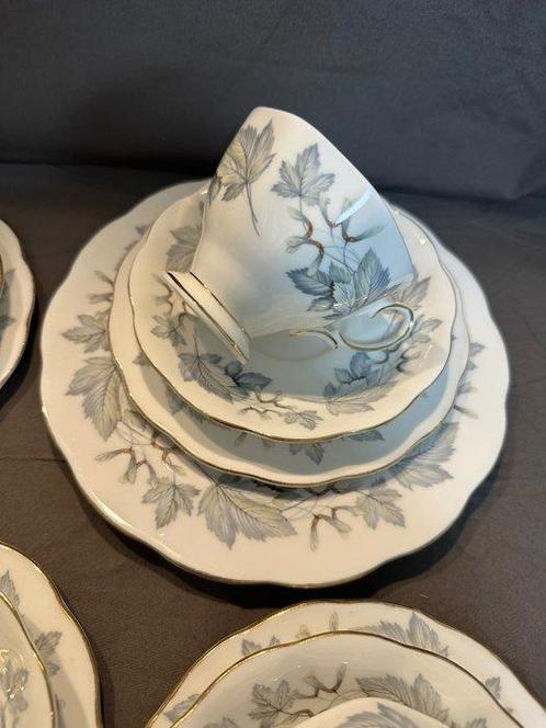 Royal Albert - Unknown - Koffie- en theeservies (24) -, Antiek en Kunst, Antiek | Meubels | Tafels