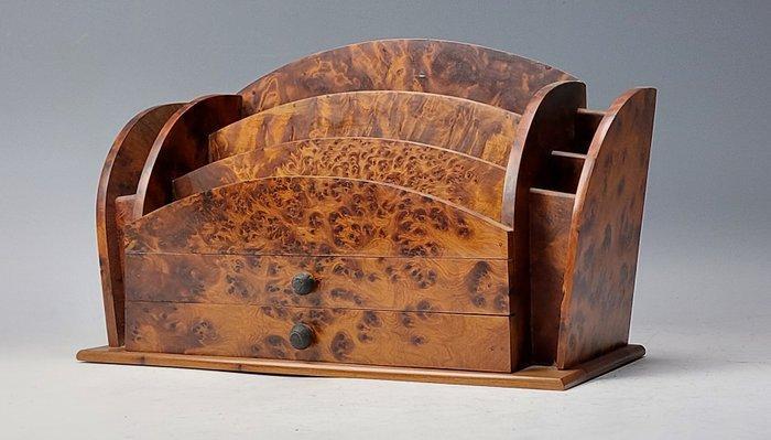 Brievenhouder - berkwortelhout, Antiek en Kunst, Kunst | Designobjecten