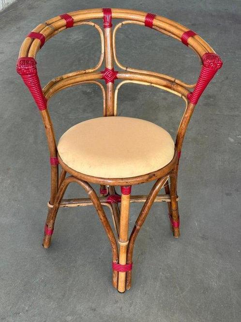 Fauteuil - Bamboe, Rattan, rieten - Fauteuil met poef, Antiek en Kunst, Kunst | Designobjecten