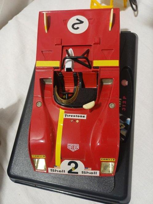 Collectionneurs Classico 1:18 - Model sportwagen - Ferrari -, Hobby en Vrije tijd, Modelauto's | 1:5 tot 1:12