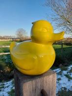 Figuur - large yellow bath duck or garden statue - polyhars