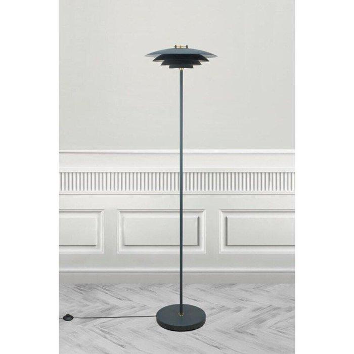 Nordlux - Kåre Bækgård - Staande lamp - Nordlux Bretagne, Antiek en Kunst, Antiek | Lampen