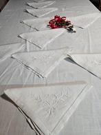 Tafelkleed (12) - 295 cm - 190 cm - Oude borduursels, Antiek en Kunst