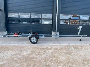 Busscher BWN 750 Boottrailer 750kg as 650cm beschikbaar voor biedingen