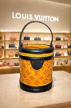GF Exclusives - Louis Vuitton Bucket Bag Sculpture Artwork, Antiek en Kunst