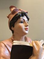 sculptuur, RETRO LEZENDE DAME - 19 cm - Resin - 2025