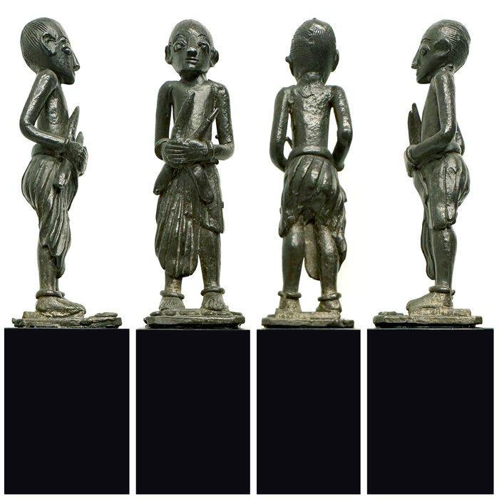 Standbeeld - Gresik Java - Indonesië, Antiek en Kunst, Kunst | Niet-Westerse kunst