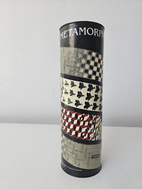 Maurits Cornelis Escher (1898-1972) - Metamorphose, Antiek en Kunst, Antiek | Meubels | Stoelen en Banken