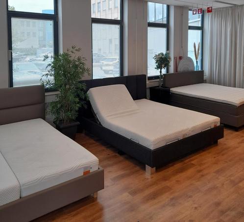 Showmodel Tempur Ledikant Elektrisch Compleet | 180x210 |, Huis en Inrichting, Slaapkamer | Bedden, 180 cm, 210 cm, Verstelbaar
