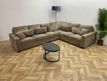Licht Bruine Velvet Hoekbank ~ Nieuwstaat beschikbaar voor biedingen