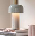 Flos - Edward Barber & Jay Osgerby - Lamp - Bellhop -
