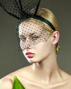 Elena Paraskeva - The Killer Bunny - XL, Antiek en Kunst